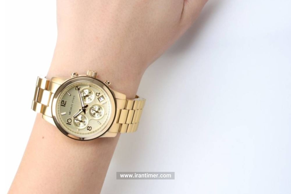 خرید ساعت مچی زنانه مایکل کورس مدل MK5055 به چه افرادی پیشنهاد میشود؟